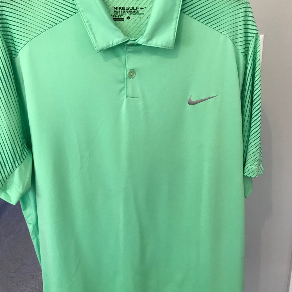 Men’s Nike Golf Shirt